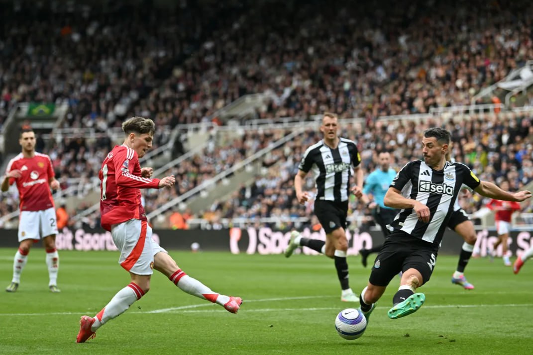 Newcastle United vs Manchester United (22:30 – 13/04) | Xem lại trận đấu
