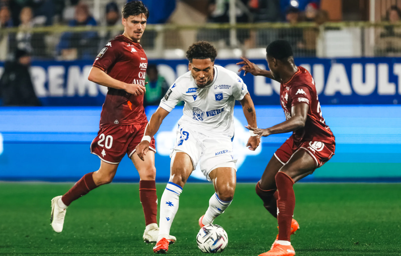 AJ Auxerre vs Metz (23:15 &#8211; 07/12) | Xem lại trận đấu