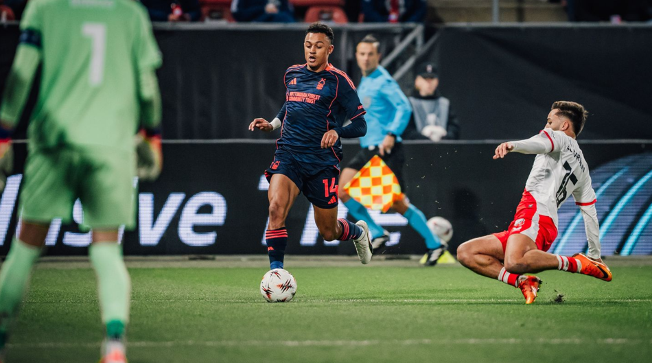 FC Utrecht vs Nottingham Forest (00:45 &#8211; 12/12) | Xem lại trận đấu