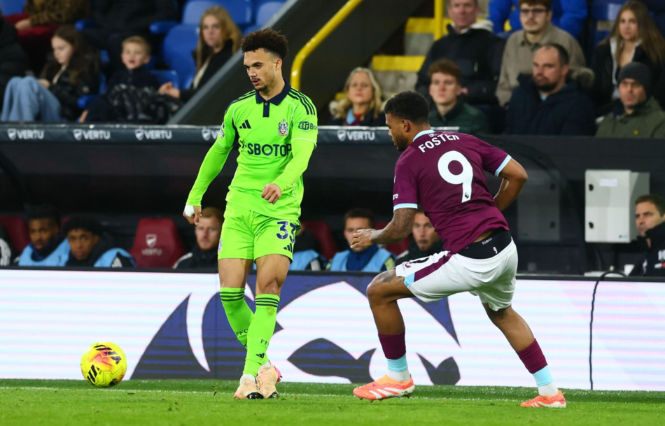 Burnley vs Fulham (00:30 &#8211; 14/12) | Xem lại trận đấu