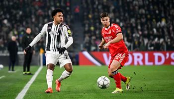 Juventus vs Benfica (03:00 – 22/01) | Xem lại trận đấu