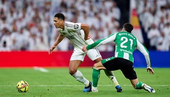 Real Madrid vs Real Betis (22:15 – 04/01) | Xem lại trận đấu