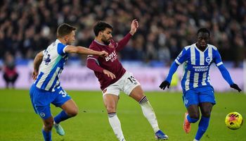 West Ham vs Brighton (02:30 – 31/12) | Xem lại trận đấu