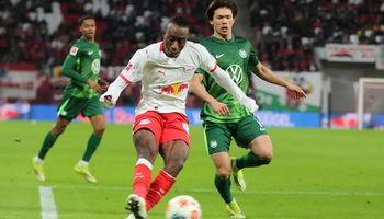 RB Leipzig vs VfL Wolfsburg (23:30 – 15/02) | Xem lại trận đấu