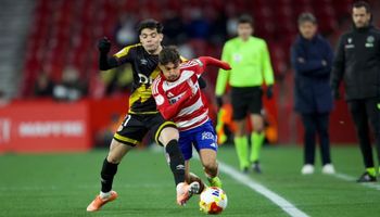 Granada vs Rayo Vallecano (01:00 – 07/01) | Xem lại trận đấu