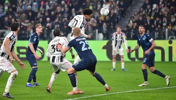 Juventus vs Lazio (02:45 – 09/02) | Xem lại trận đấu