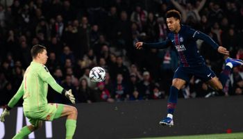 PSG vs Metz (03:05 – 22/02) | Xem lại trận đấu