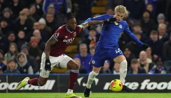 Chelsea vs West Ham (00:30 – 01/02) | Xem lại trận đấu